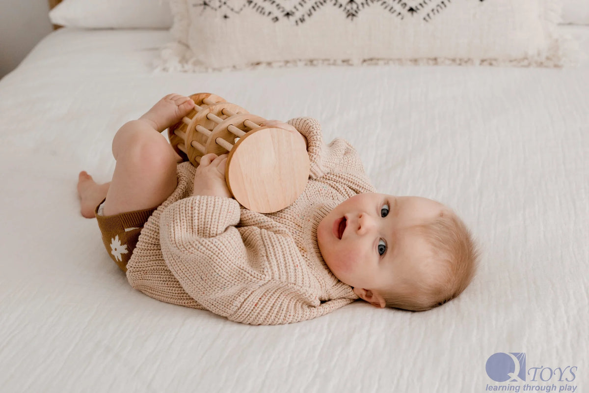 Montessori Baby-Ed: Cognitive and Emotional Benefits of Peek-a-Boo with  Your 5 Month Old